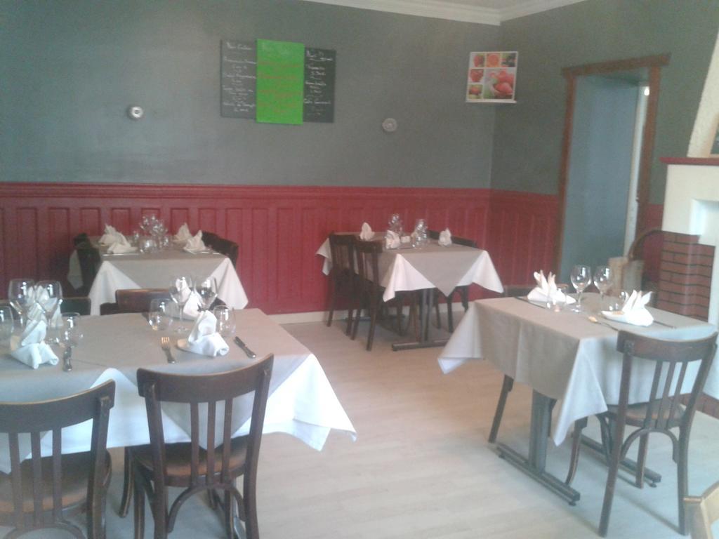 L'As Gourmand Bed and Breakfast Brécey Exteriör bild